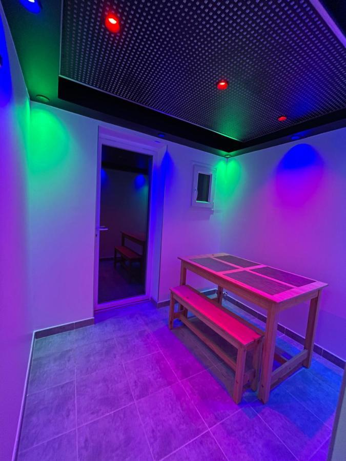 Belle Appartement Studieux Centre Ville 亞維農 外观 照片