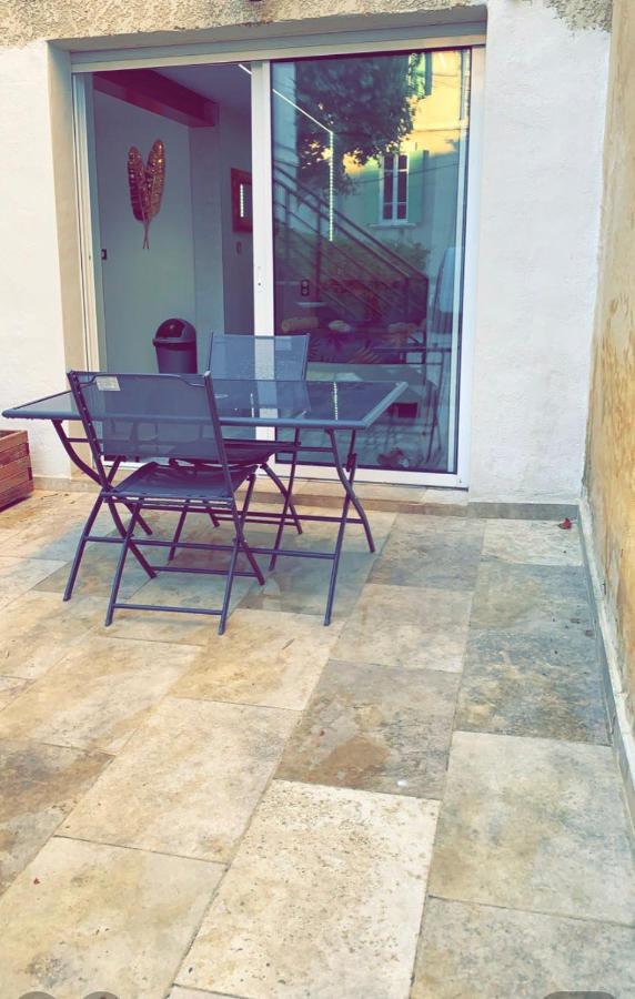 Belle Appartement Studieux Centre Ville 亞維農 外观 照片